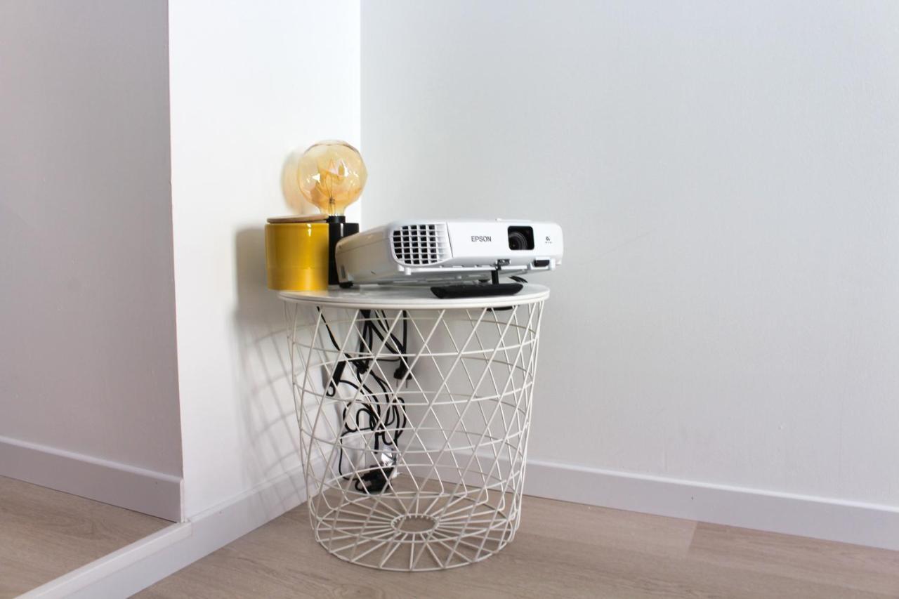 Appartement Studio Vidéoprojecteur&Popcorn - Proche Victoire à Bordeaux Extérieur photo